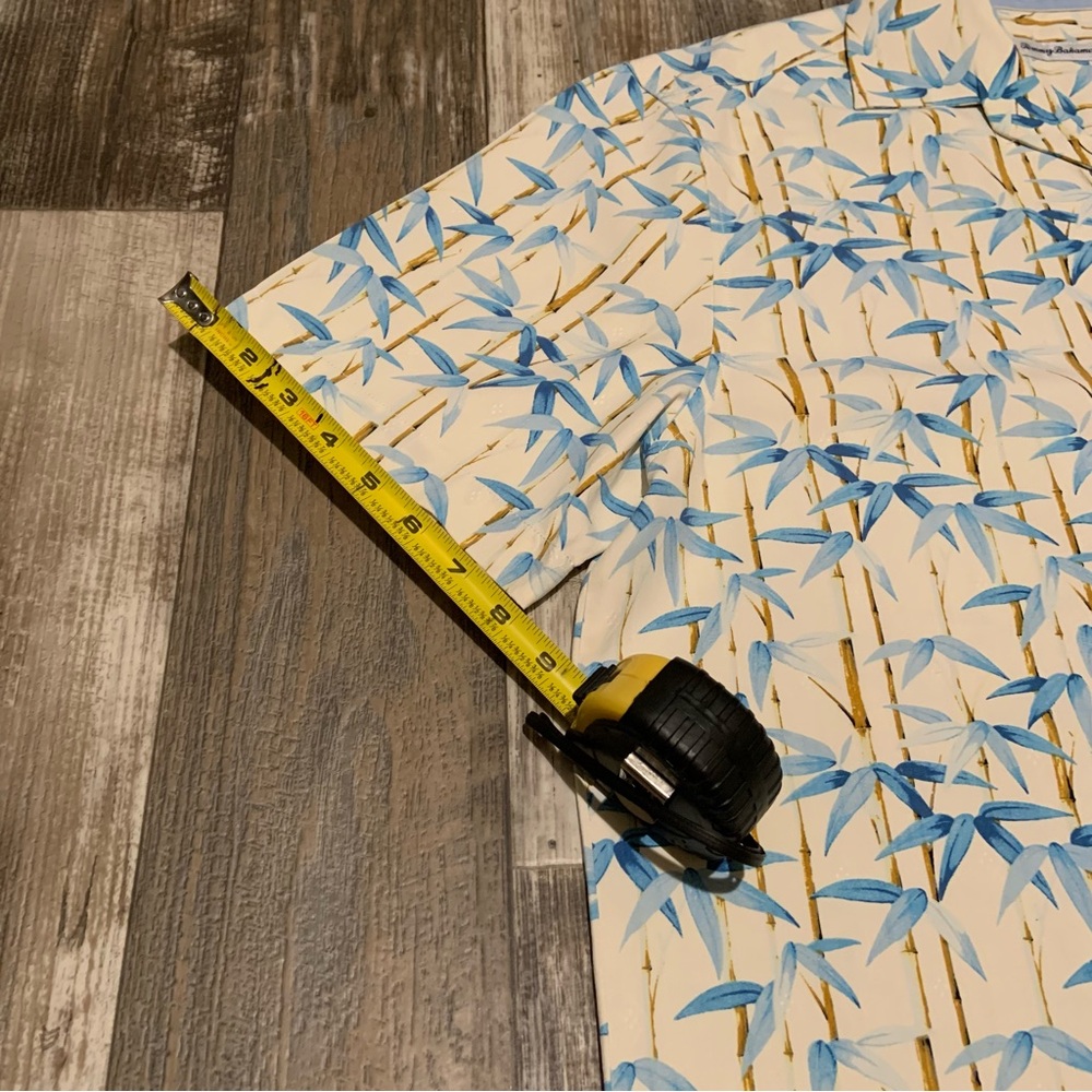 Tommy Bahama Tropical camp shirt - Shadows In Paradise -short sleeve-MED silk - Picture 8 of 8